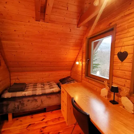 Srub Pod Lipou - Skryje بيت للعطل *